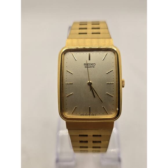 Seiko Vintage Classic Tank Slim Quartz 25mm Gold Plated Bracelet Watch 8Y21-5079 - Picture 1 of 10